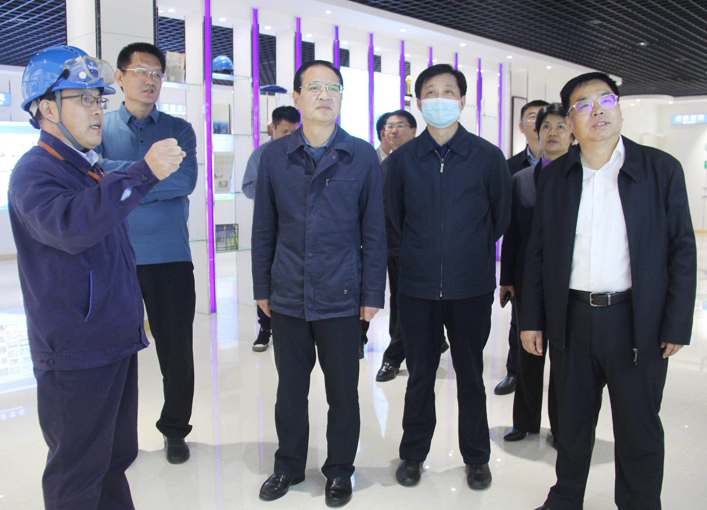 山东省政协主席、党组书记付志方调研山东圣...