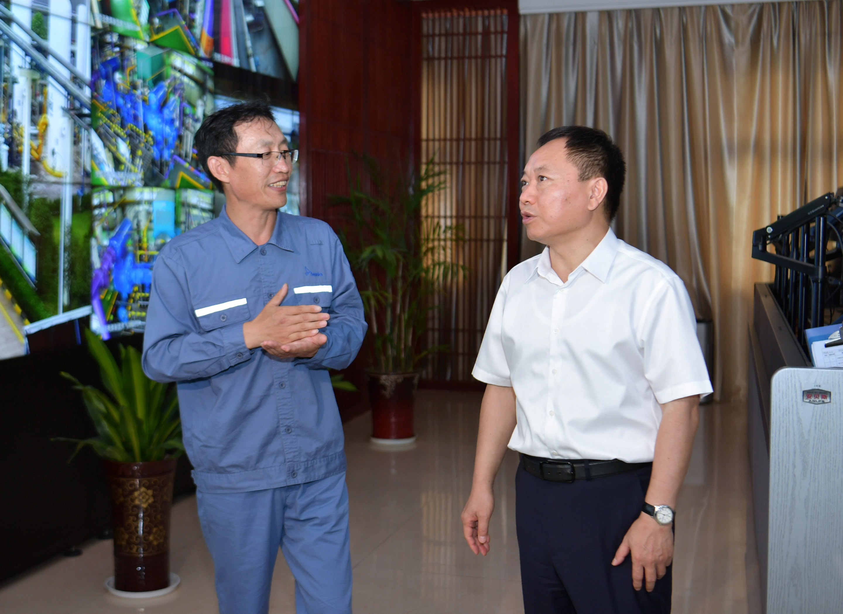 Anhui Governor Li Guoying pays a visit t...